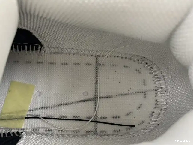 HYPE 308497-015 Doernbecher Retro 4 Air Jordan 0427
